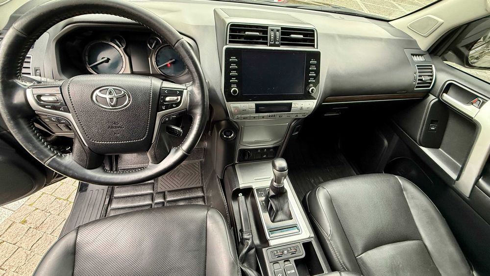 Toyota Land Cruiser Prado 2020