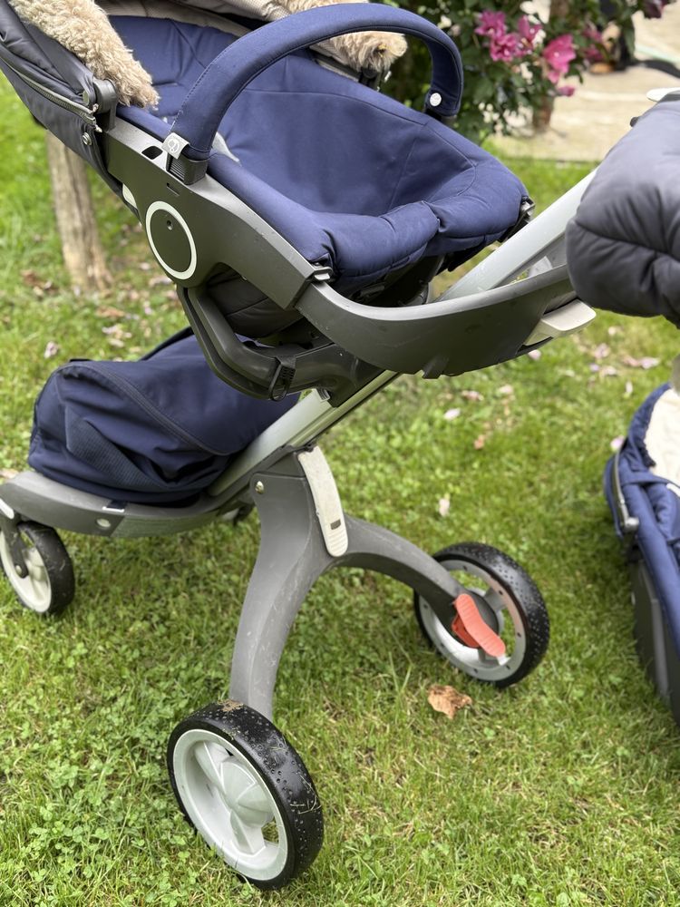 Коляска, возик Stokke xplory v4