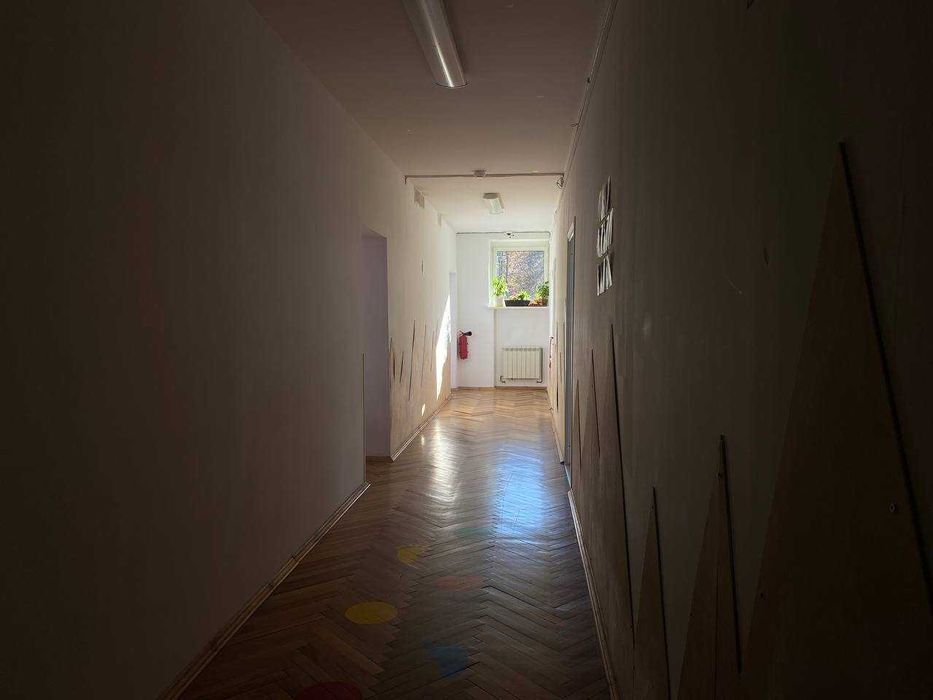 Оренда кімнати дит. простору, Сихів (р-н Довженка), доступно 4 кімнати