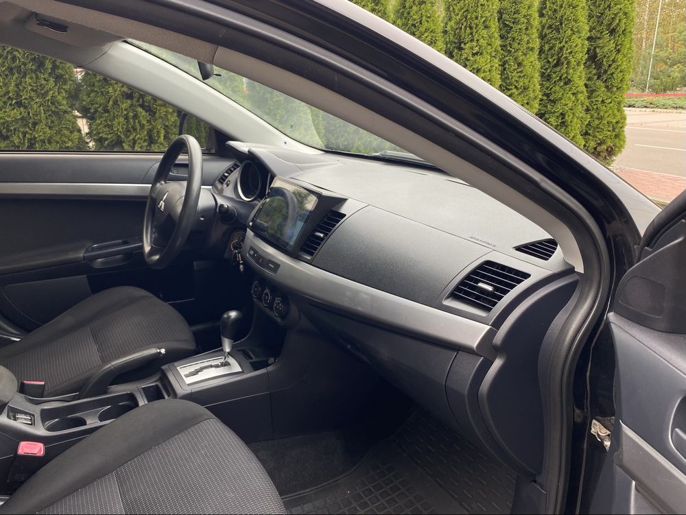 Mitsubishi Lancer X 2010
