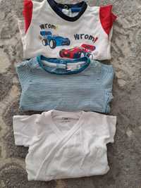 Conjunto 2 Tshirts + 1 Bodie 1-3 meses