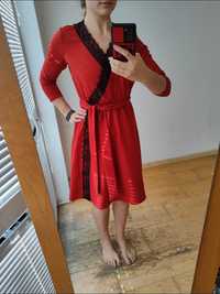 Czerwona sukienka r.S