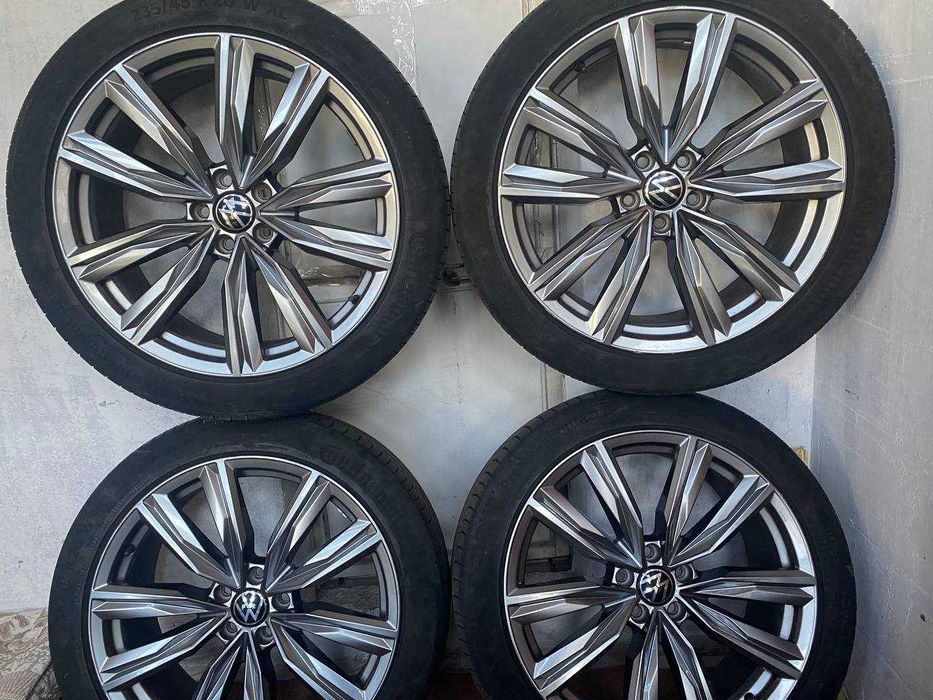 Продам оригінальні диски VW Tiguan R-line з гумою Continental R20