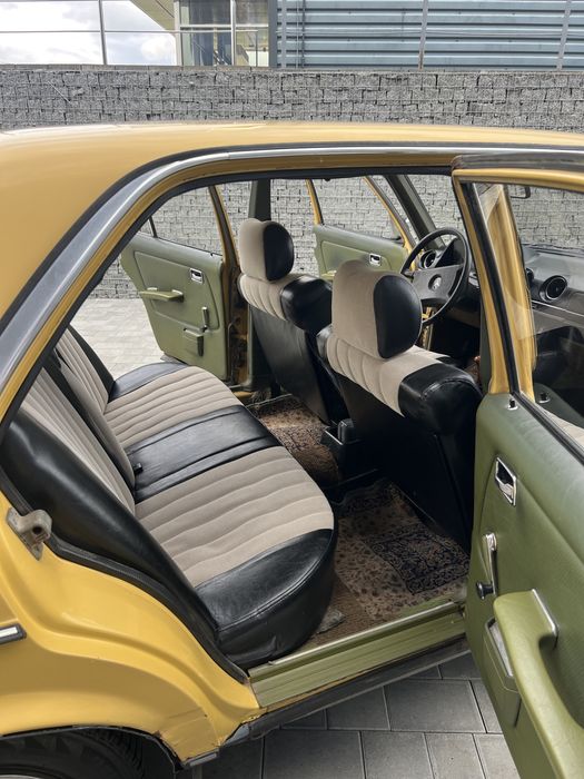 Мерседес     123