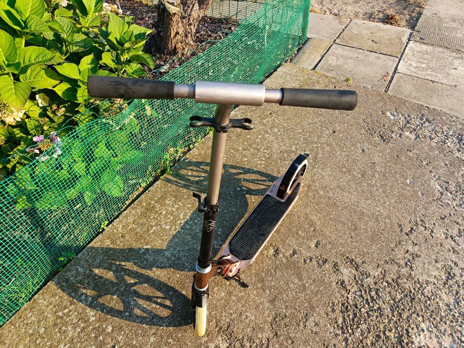 sprzedam hulajnogę oxelo aluminiowa stan bdb decathlon