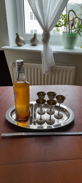 Przedwojenna taca do kieliszków firmy niemieckiej WFM CROMARGAN ze st