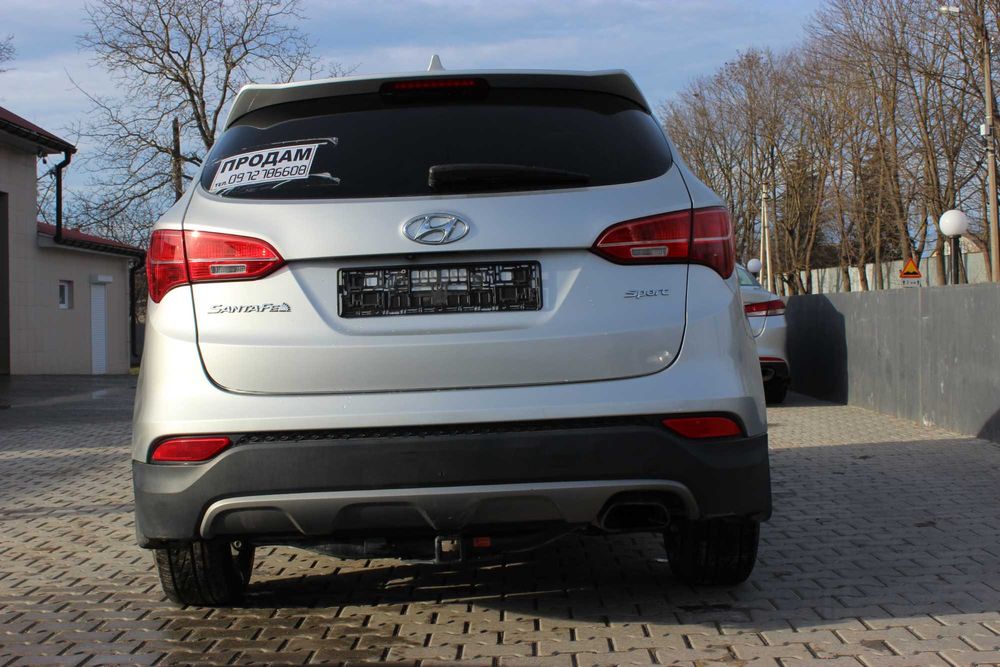 Продам Hyundai Santa Fe Premium 2013