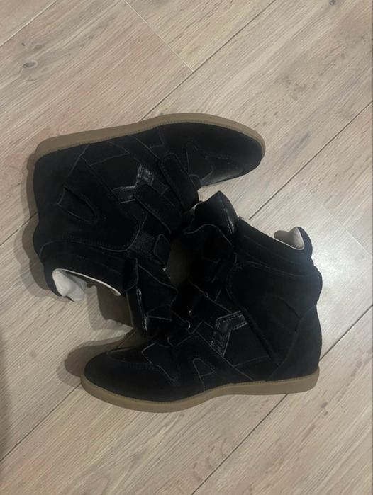 Isabel marant buty na podwyższeniu