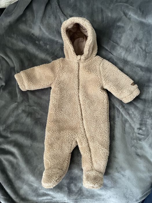 Зимові комбінезони