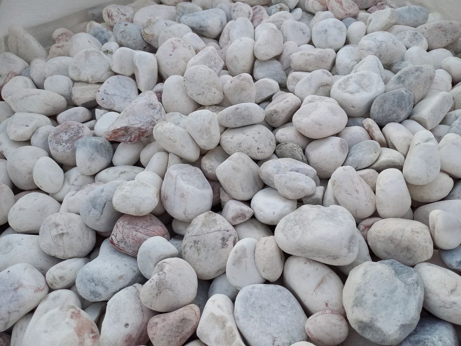 Otoczaki Janowickie kamień naturalny ozdobny biały marmur z dostawą