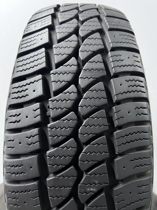 2шт зима 215/70/R15C 8,5мм 2023р Taurus Winter LT