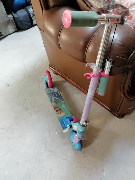 Trotinete Frozen criança