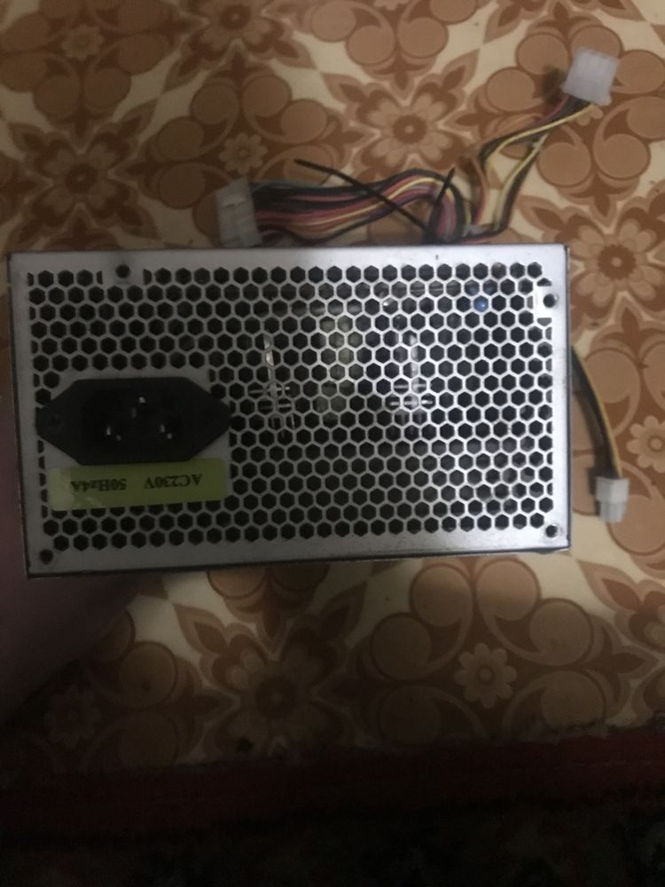 Продам блок питания 400W