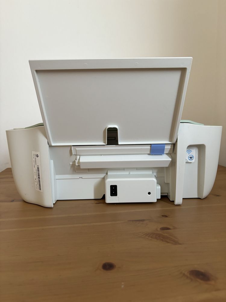 Impressora HP DeskJet 2722e