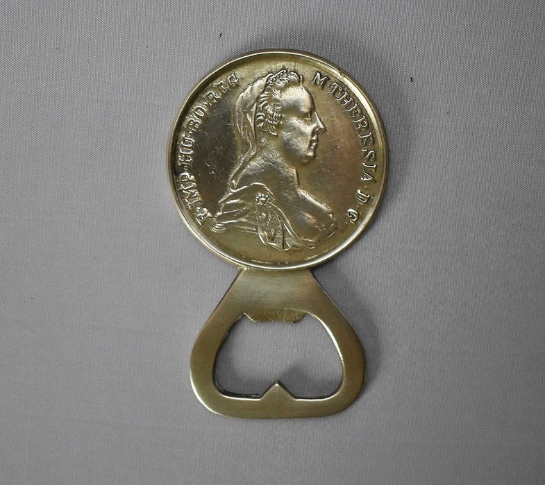 Pamiątkowy otwieracz do butelek