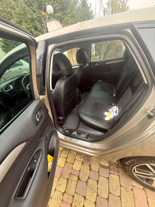 Citroen C4 2012  ll покоління