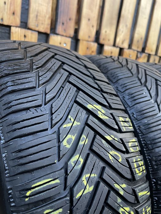 Шини 205/55 r16 Michelin зимові