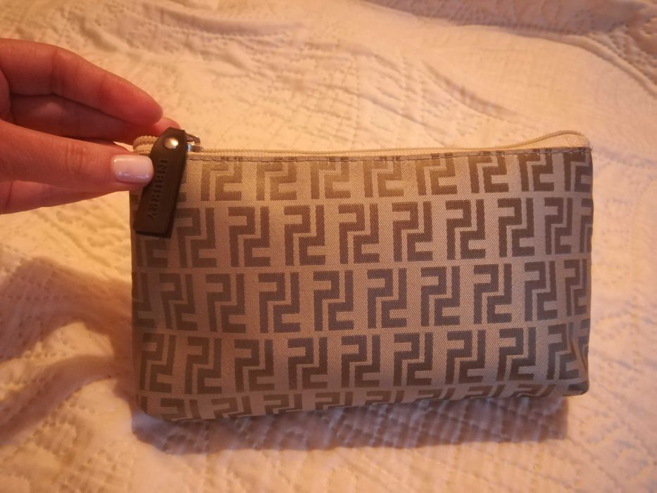 Косметичка новая