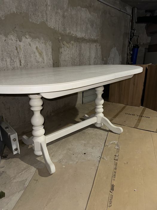 Стіл кухонний білий деревяний розкладний