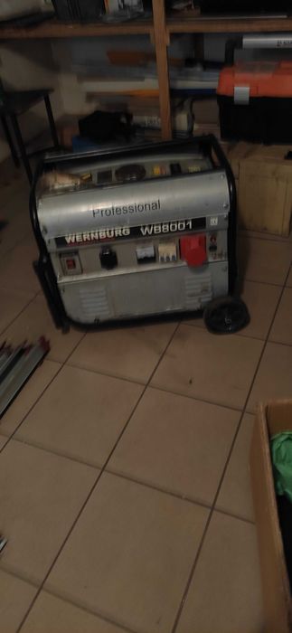 agregat prądotwórczy niesprawny do naprawy lub na części