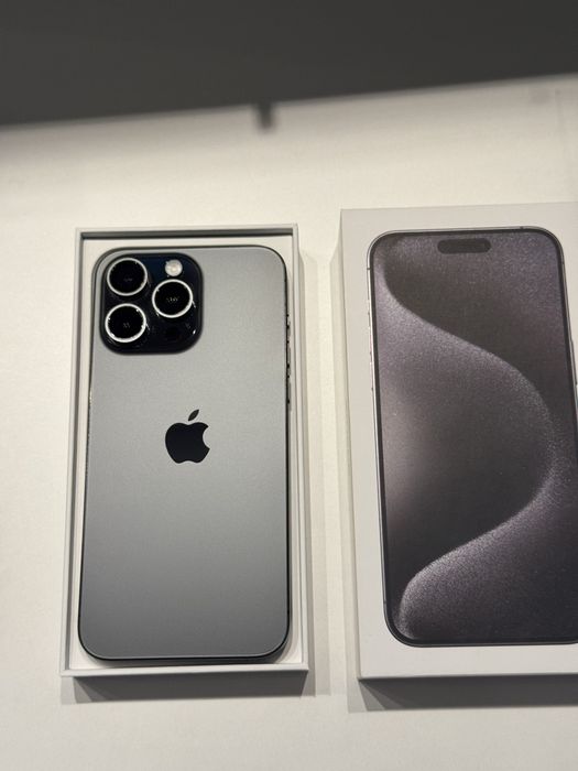 iPhone 15 Pro Max 256gb 94%