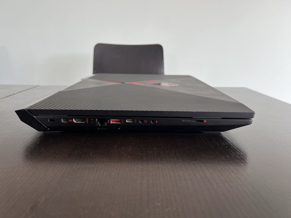 Portátil Gaming HP Omen 17 (Intel Core i7-870H)