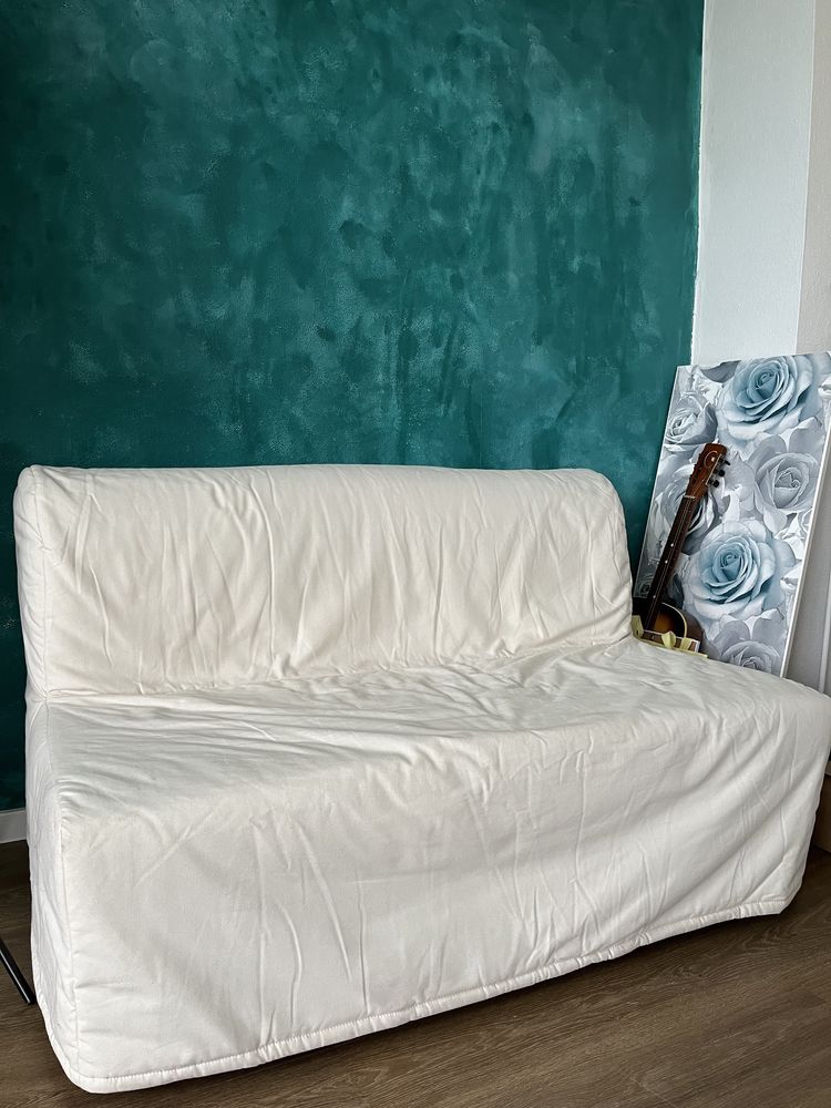 Sofa rozkladana dwuosobowa Ikea beż