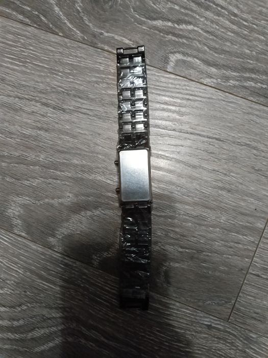 Наручний годинник з лавовим світлодіодом Чорний