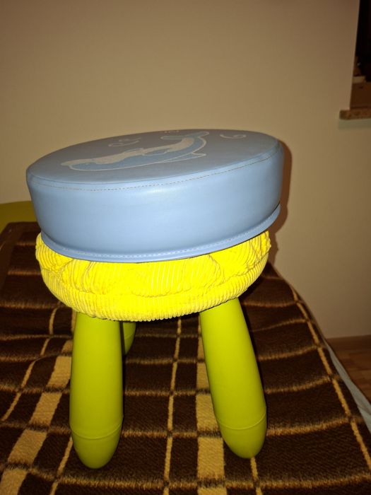 Sprzedam dzieciecy Ikea stołek