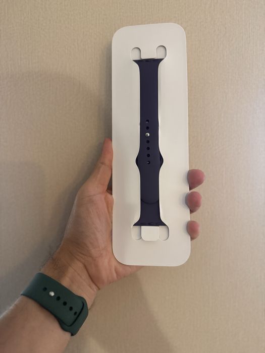 Продам/поміняю на розмір S/M Ремінець для  watch 11 Purple Fog