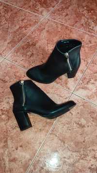 Botas/ botins novos modalfa n40