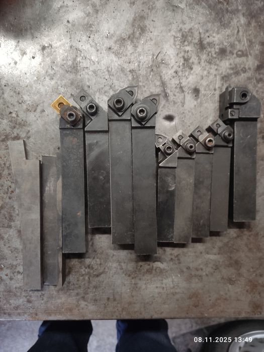 Резцы токарные по металлу