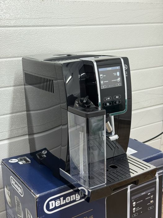 Кавомашина Delonghi Dinamica Plus