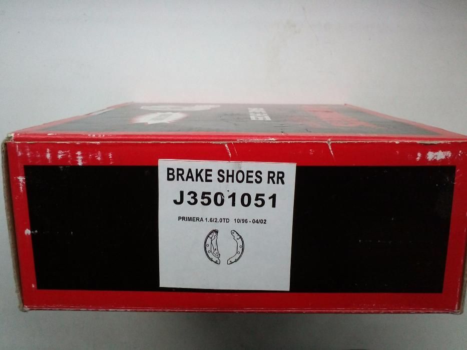 Комплект тормозных колодок NISSAN, RENAULT и др. J3501051 NIPPARTS