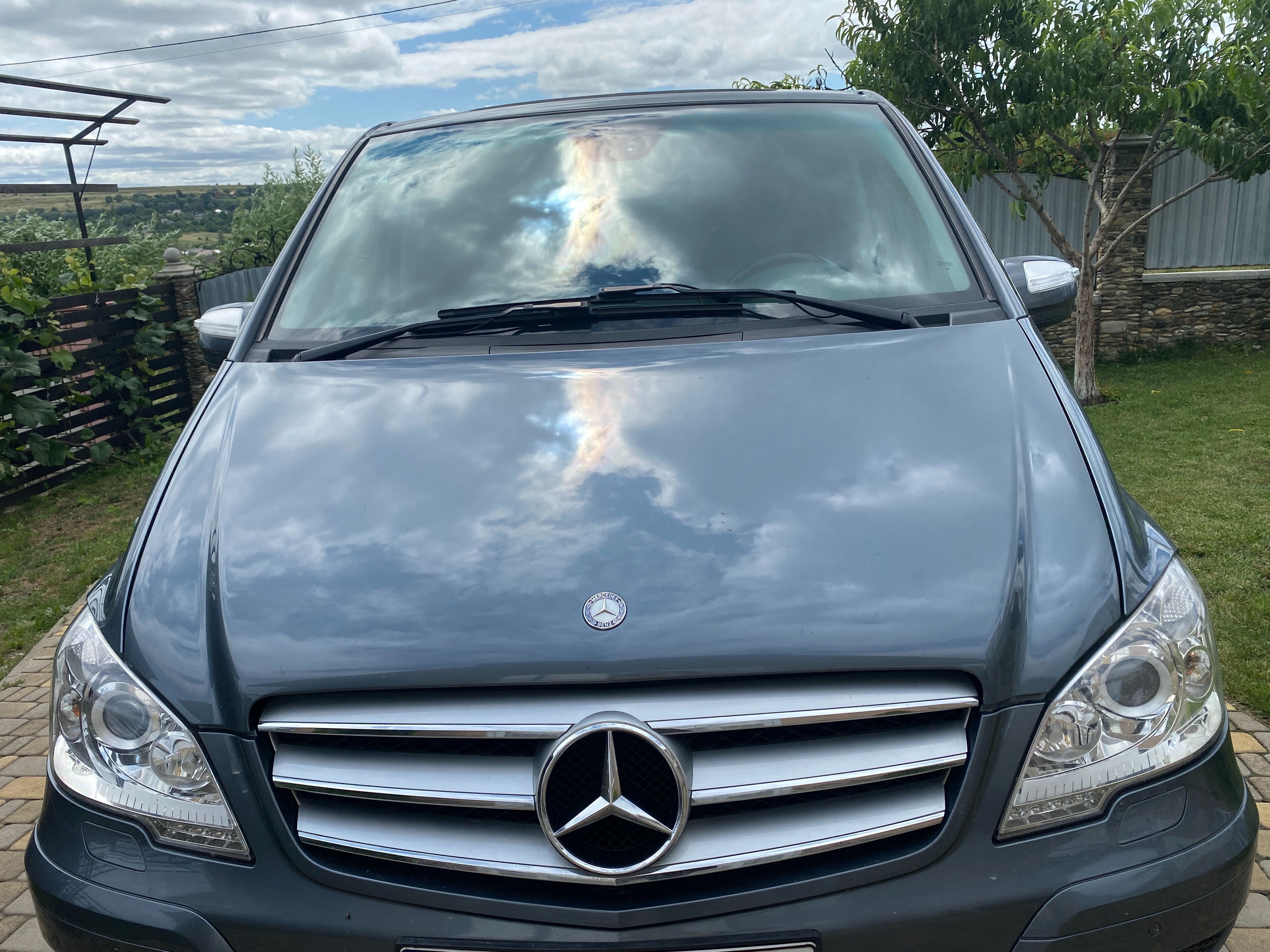 Продам Mercedes Viano Ambiance 3.0 , 2011 Автомат