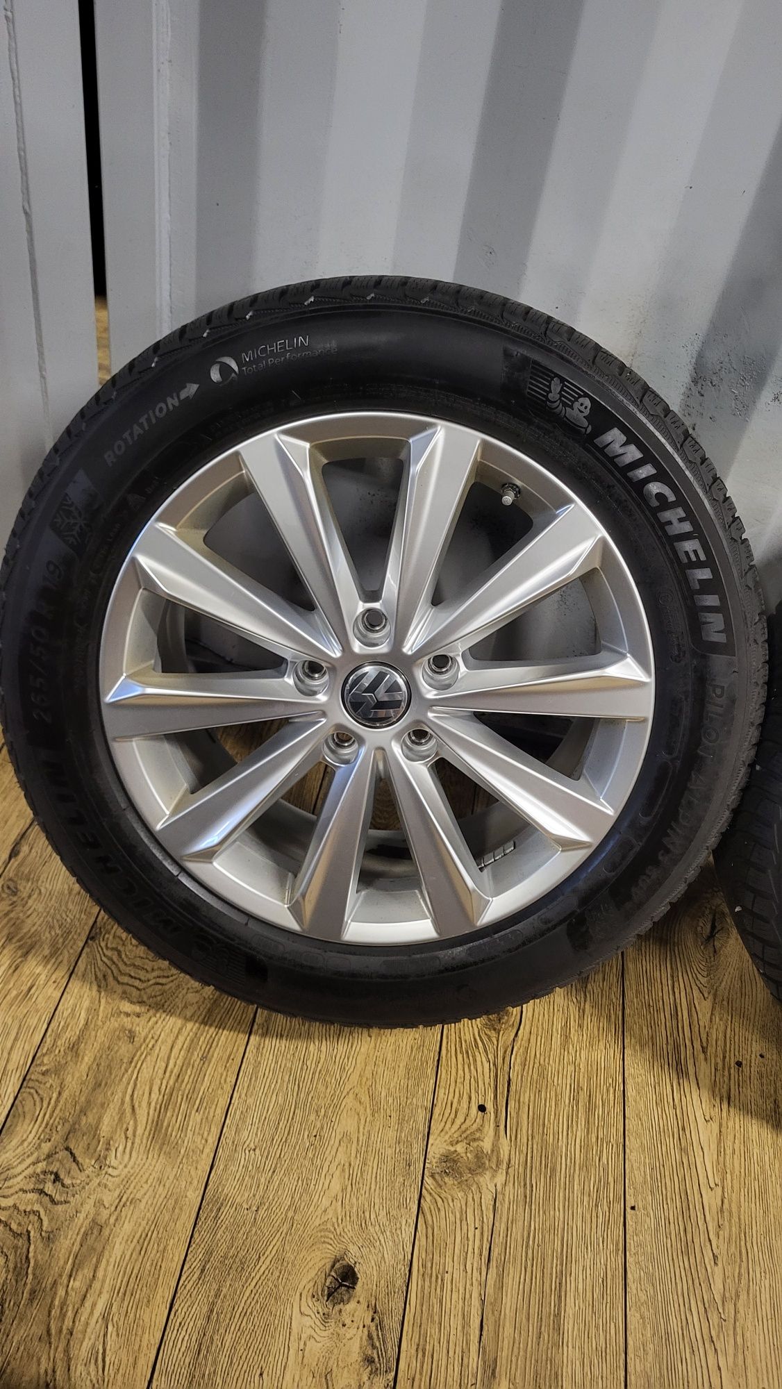 Alufelgi Vw Touareg 19" 5x130 z oponami 265/50 R19 jak nowe Touareg Q7