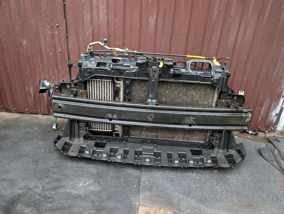 Телевізор установча панель ford fiesta mk7 рестайлинг