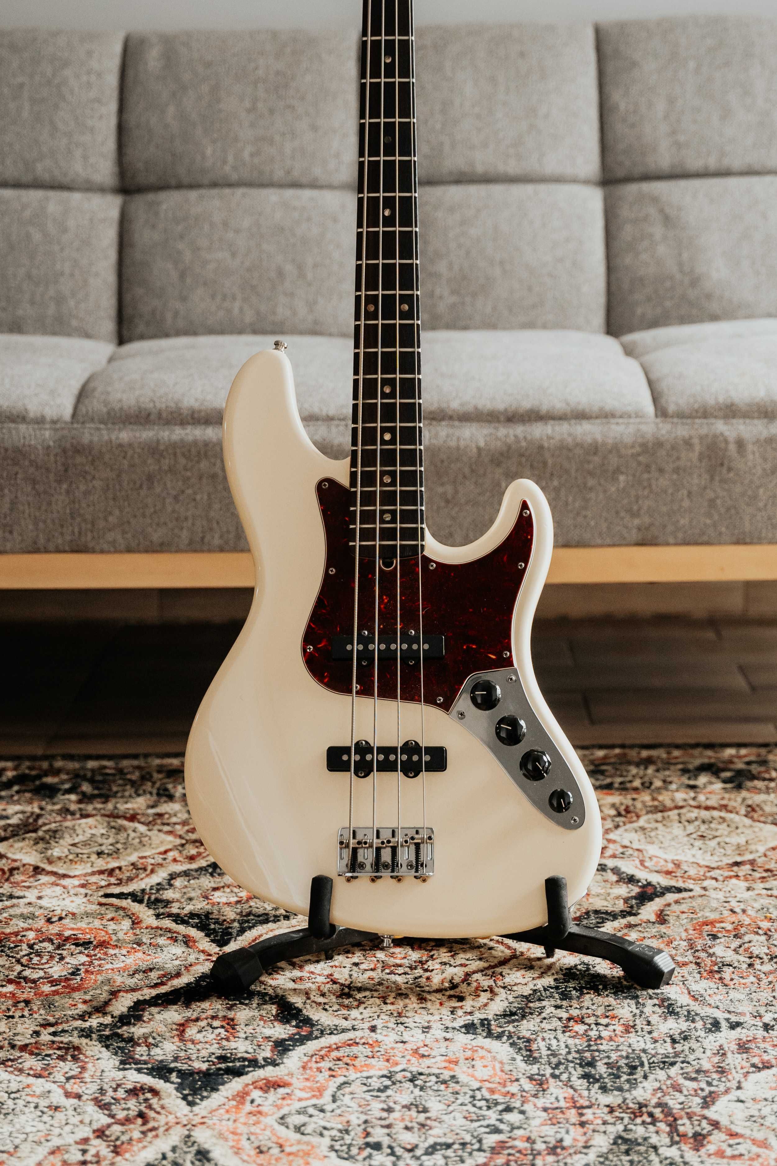 Fender Jazz Bass American Deluxe IV