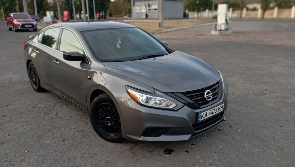 Nissan Altima 2017