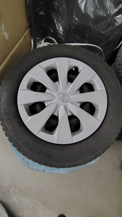 Opony zimowe Dunlop 195/65/15 + felgi stalowe