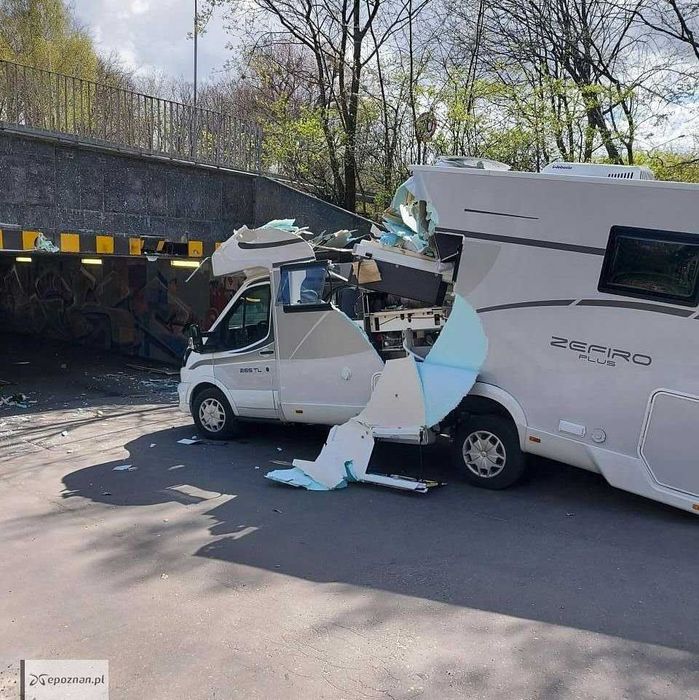 Naprawa serwis remonty przyczep kempingowych campingowych kamperów