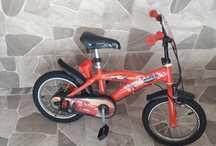 Bicicleta Infantil Aro 12 - Tema Lightning McQueen (Carros) - 30€
Dito