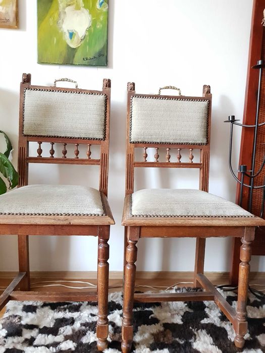 Stare krzesła po dziadkach