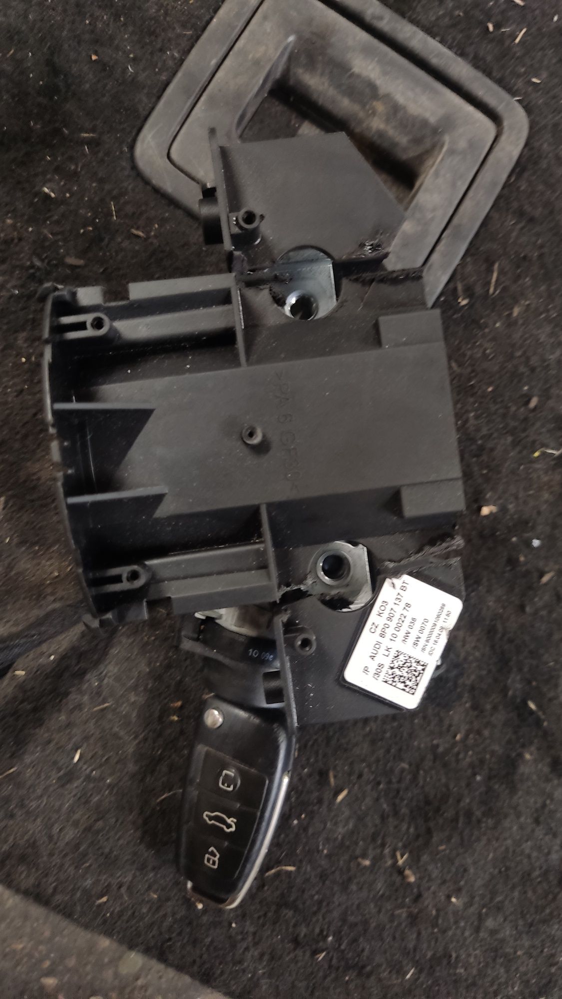 Stacyjka kluczyk komplet audi a3 8p lift