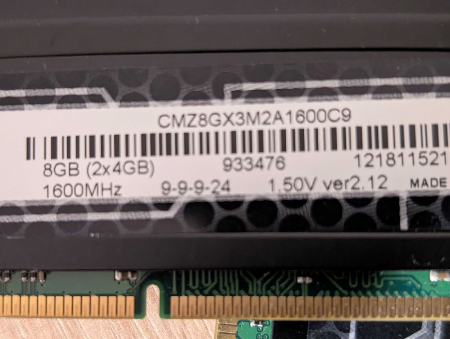 CMZ8GX3M2A1600C9 Corsair pamięć ram  Vengeance 8 GB DDR3