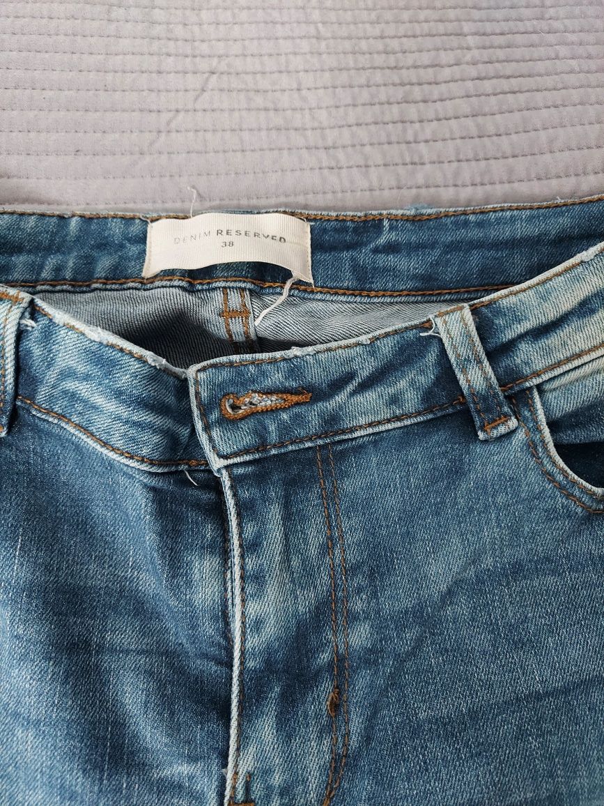 Spodnie jeans dżins Reserved 38 łaty boyfriendy przetaracia