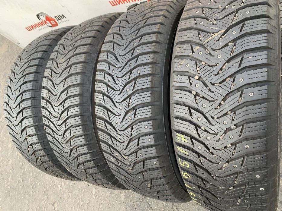 Шини 215/65 R17 Kumho пара зима 2021 рік 9  мм 215 65 17