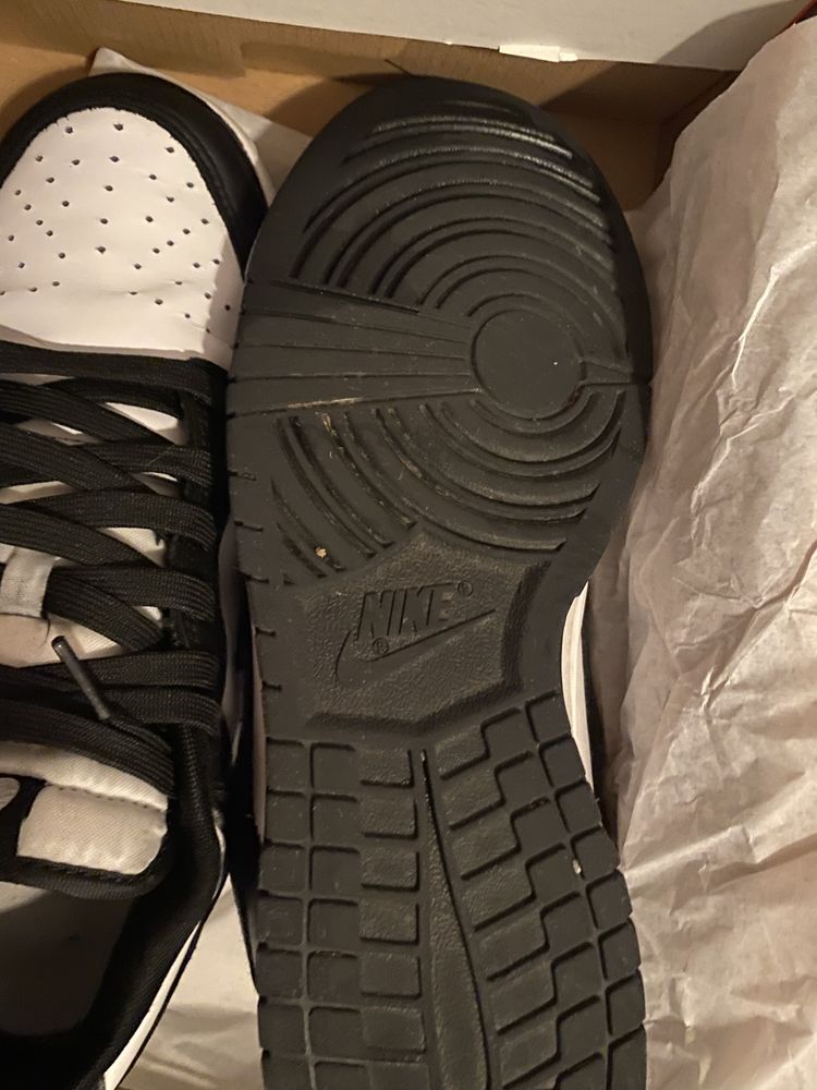 Nike Dunk Panda como novas