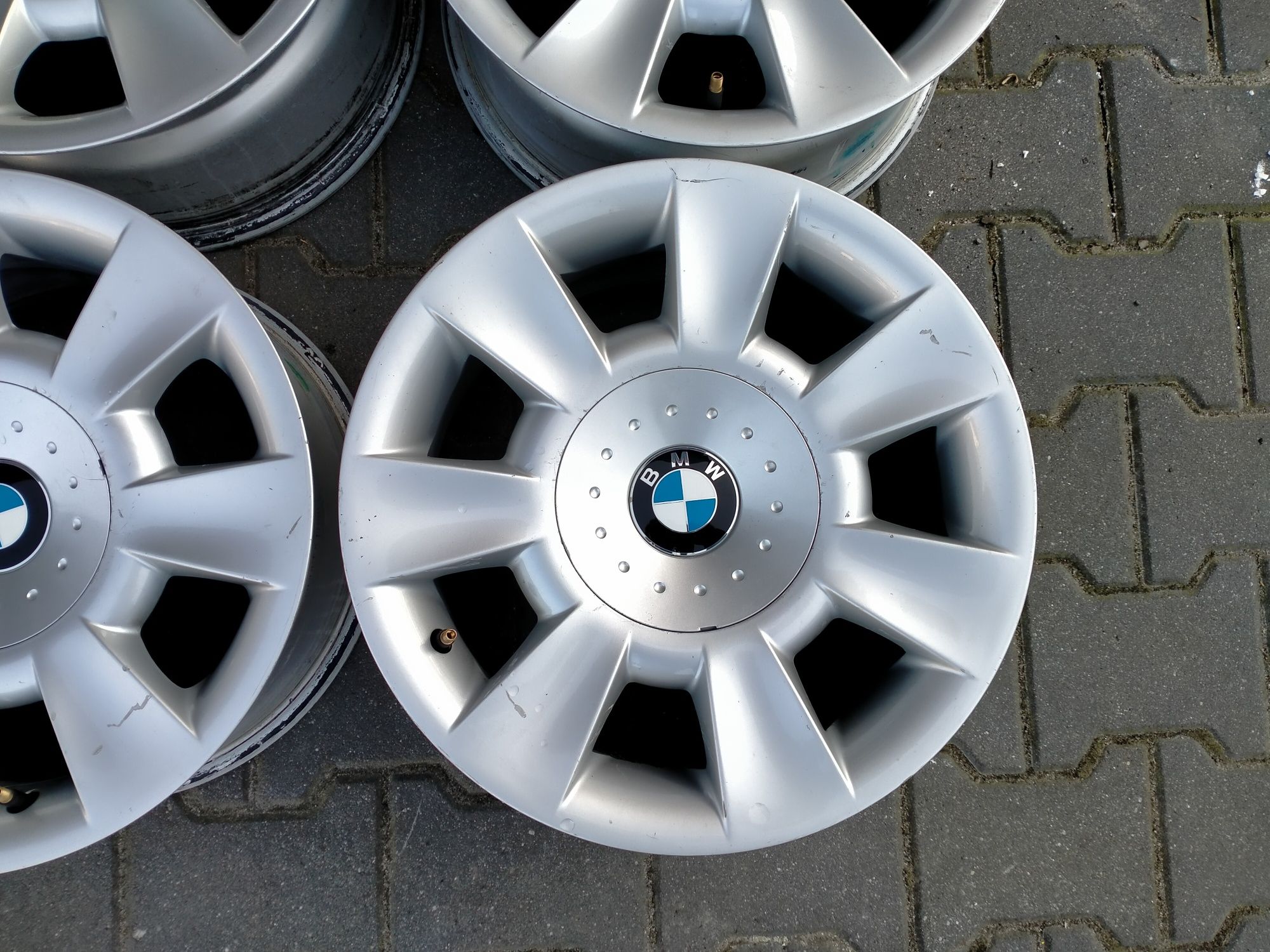 Felgi aluminiowe 15 cali 5x120 et 20 BMW seria 5