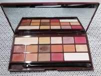Paletka cieni Makeup Revolution